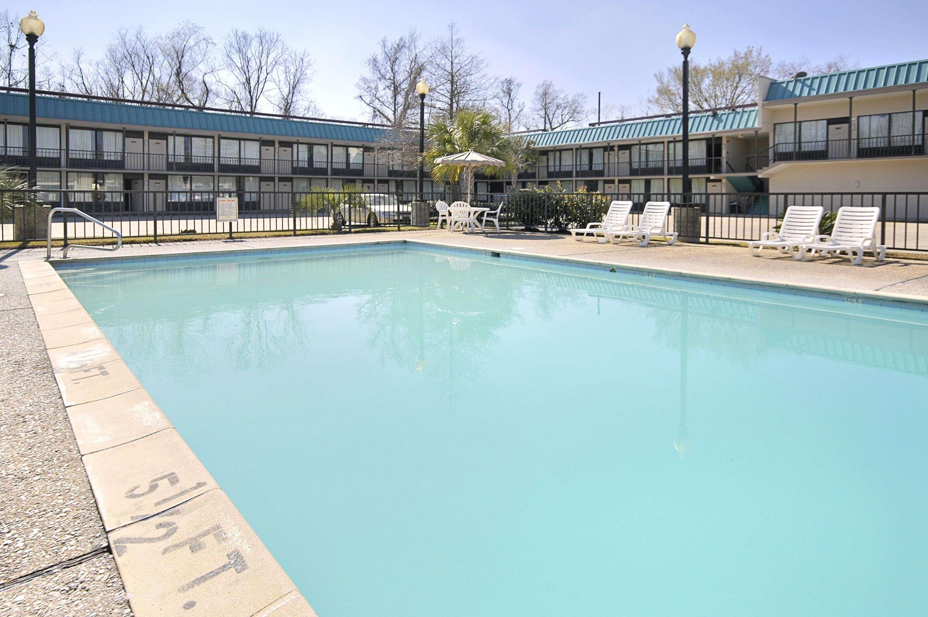 Oyo Hotel Port Allen La I-10 West ภายนอก รูปภาพ