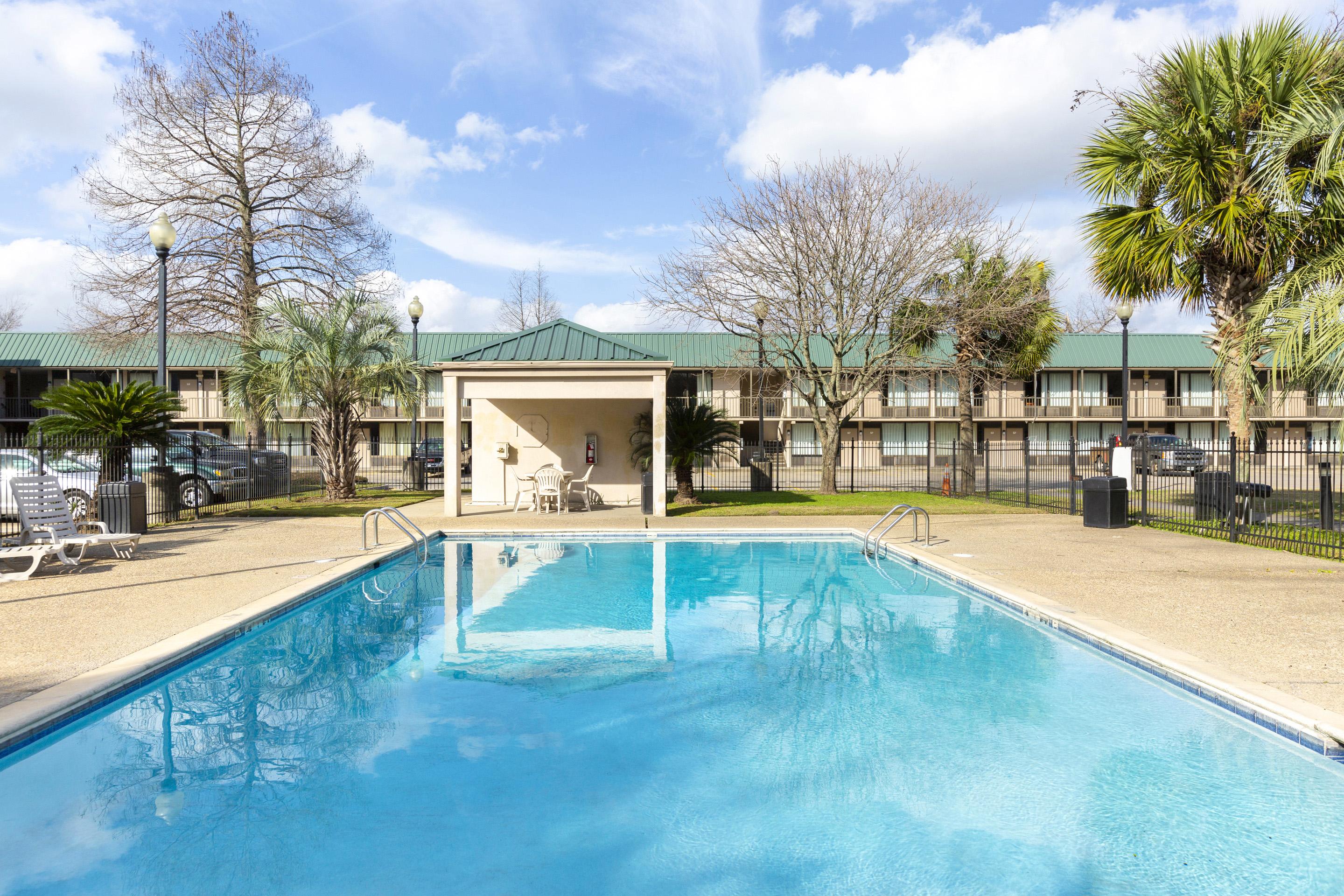 Oyo Hotel Port Allen La I-10 West ภายนอก รูปภาพ