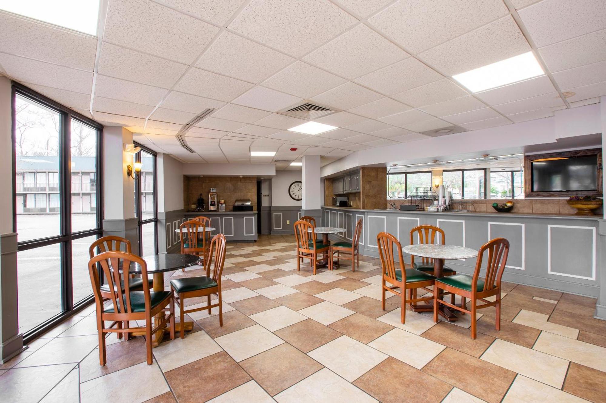 Oyo Hotel Port Allen La I-10 West ภายนอก รูปภาพ